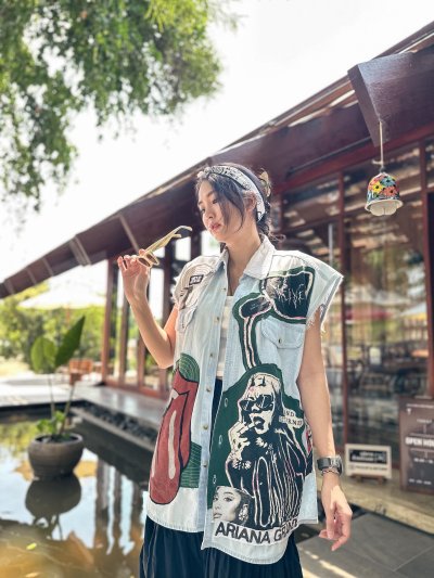 VIPER Sleeveless Denim Shirt - The GUITAR