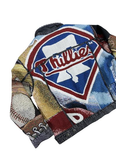 TITAN Jacket - Phillies
