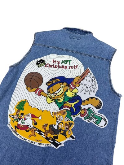 VIPER Sleeveless Denim Shirt - Pean*ts : G*rfield