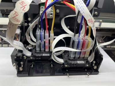 Sujet KMJ-1920 Eco Solvent printer 1.8m.