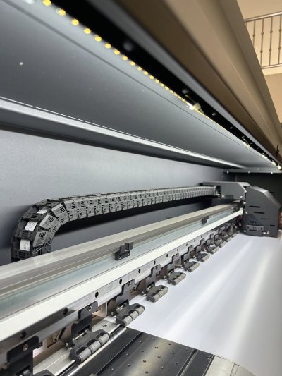 Sujet KMJ-1920 Eco Solvent printer 1.8m.