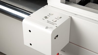 Liyu Platinum UV Hybrid - EQ3