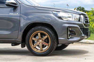 Toyota Hilux Revo 2.4 Entry Z Edition ปี 2019 MT