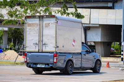 ISUZU DMAX 3.0SPARK ปี2023 MT