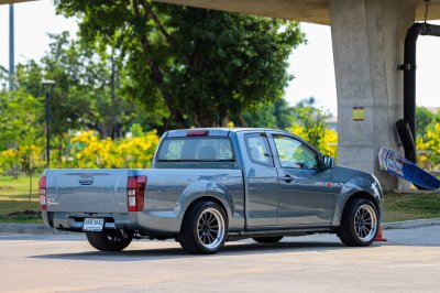 ISUZU DMAX 2.5S ปี 2012 MT