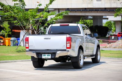 ISUZU DMAX 2.5Z MT ปี 2015