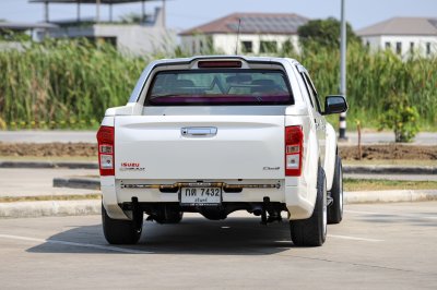 ISUZU DMAX 1.9Z X-series ปี 2016 MT