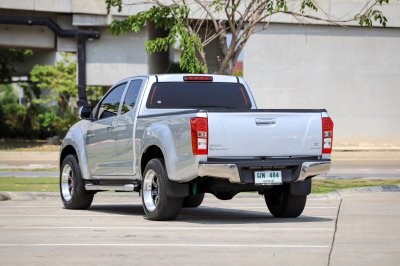 ISUZU DMAX 2.5Z MT ปี 2015