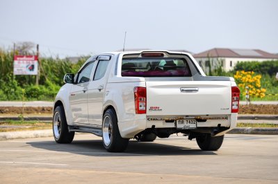 ISUZU DMAX 1.9Z X-series ปี 2016 MT