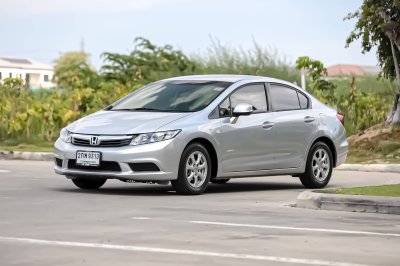 HONDA CIVIC FB 1.8 S ปี 2012 AT