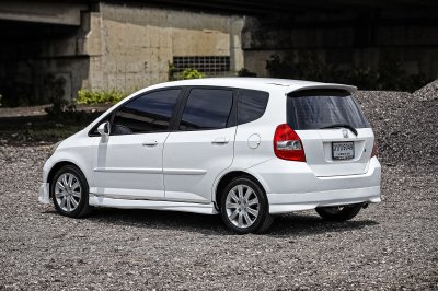 Honda jazz 1.5 S i-DSI ปี 2004 AT