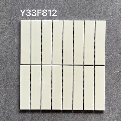Y33F812 Strip Mosaic (Matt)