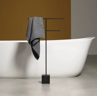 Free-standing Holder (Black)