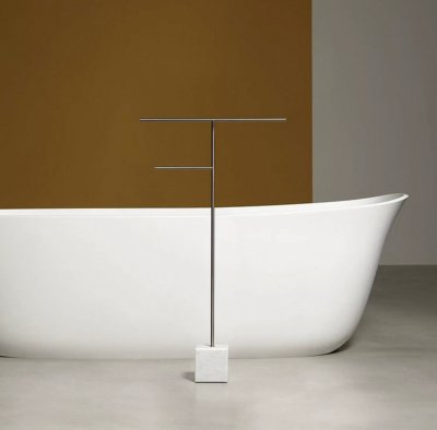 Free-standing Holder (Chrome)