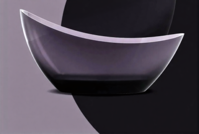GavynGlow™ Transparent Resin Freestanding Bathtub