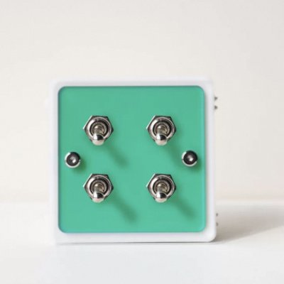 สวิตช์ไฟดีไซน์วินเทจ แผงอะคริลิกหลากสีสันสไตล์โดปามีน พร้อมก้านโยกสุดคลาสสิก แบบ 3 สวิตช์ ควบคุมทางเดียวและสองทาง