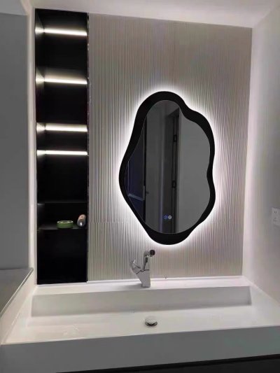 French-style cloud-shaped mirror French-style cloud-shaped mirror