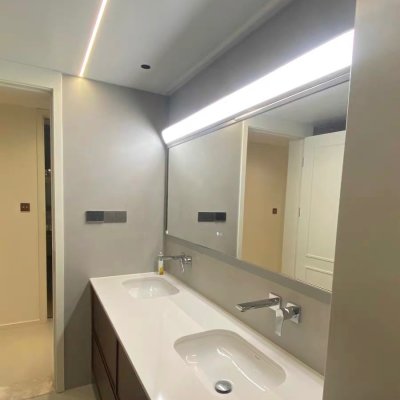 กระจกห้องน้ำอัจฉริยะ LED แบบแขวนผนัง กระจกใสพิเศษพร้อมไฟ LED สำหรับห้องน้ำ ห้องล้างหน้า กรอบสแตนเลส ติดผนังได้ สั่งทำตามขนาด