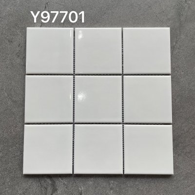 ัํY97701 Square Mosaic