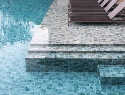 9712 Laguna Series™ Pool Mosaic Tiles