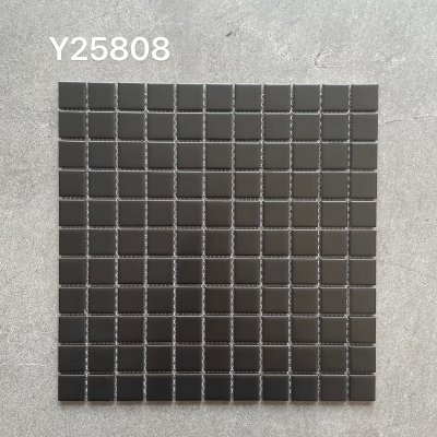 Y25808 Small Square Mosaic™