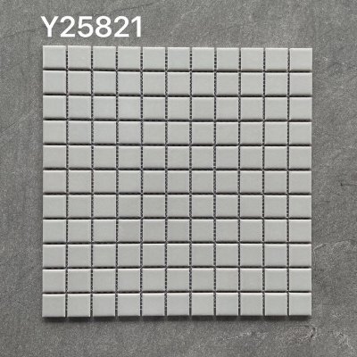 Y25821 Small Square Mosaic™