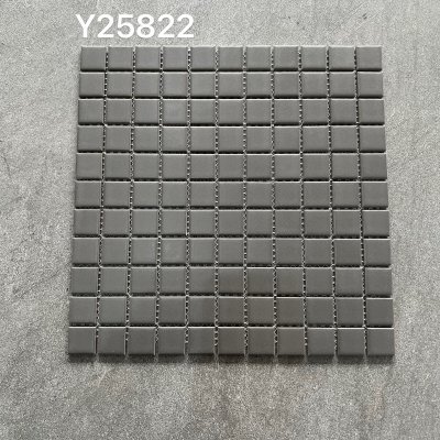 Y25822 Small Square Mosaic™