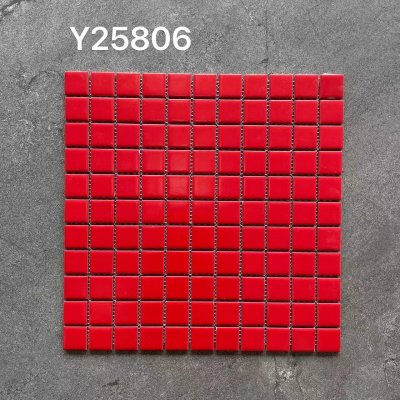 Y25806 Small Square Mosaic™