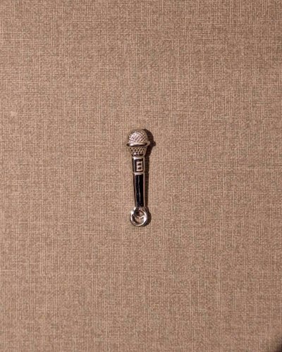 microphone pendant