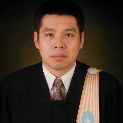 นายวัชรพงศ์ ทิพย์สุขุม