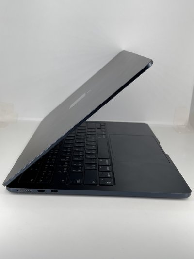 Used MacBook Air (M2 , 2022 ) Ram 8GB SSD 256GB - Midnight