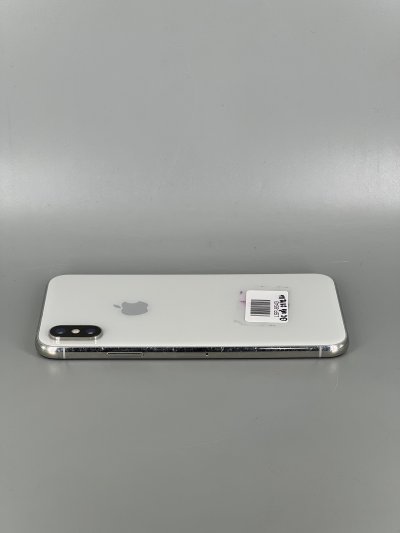 Used iPhone Xs 64gb Silver