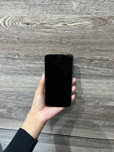 Used iPhone 11 Promax 64gb Gold