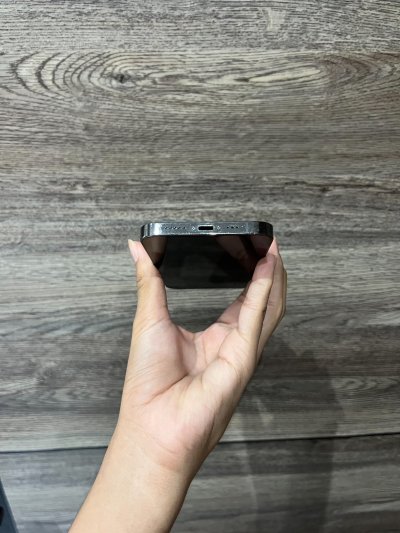 Used iPhone 12 Pro 128GB Graphite