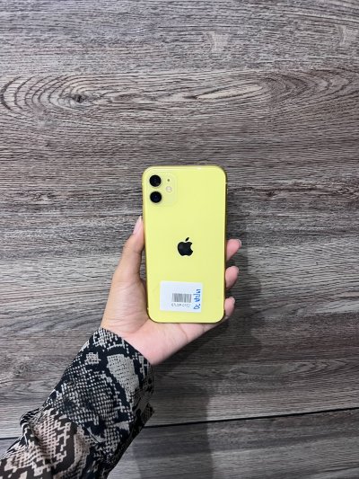Used iPhone 11 256GB Yellow