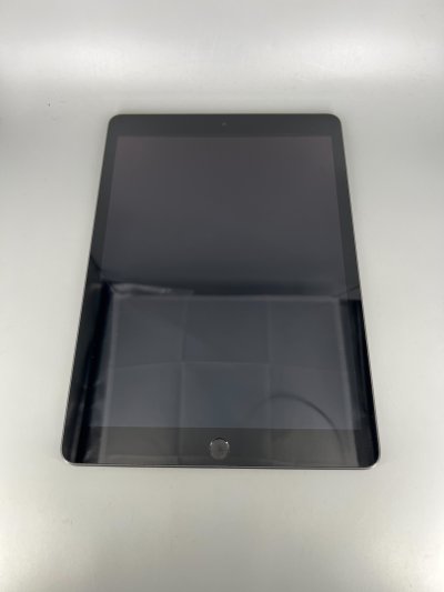 Used iPad ( 9 Generation ) 64GB Wifi - Space Gray