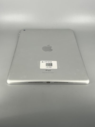 Used iPad Gen 8 128GB Wi-Fi - Silver