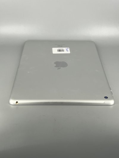 Used iPad Gen 7 32GB Silver Wi-Fi (A2197)