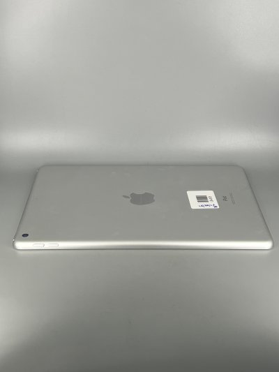 Used iPad Gen 7 32GB Silver Wi-Fi (A2197)