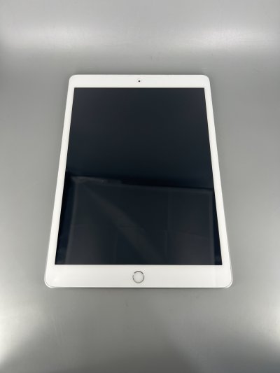 Used iPad Gen 7 32GB Silver Wi-Fi (A2197)