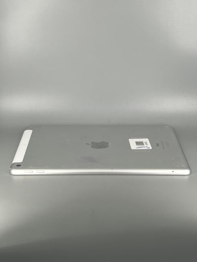 Used iPad gen 6 Cellular 128GB - Silver