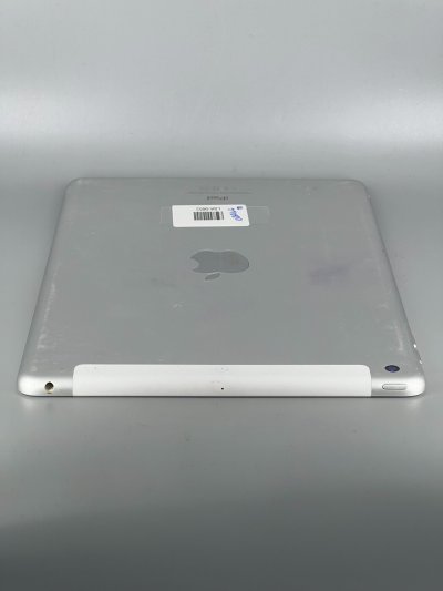 Used iPad gen 6 Cellular 128GB - Silver