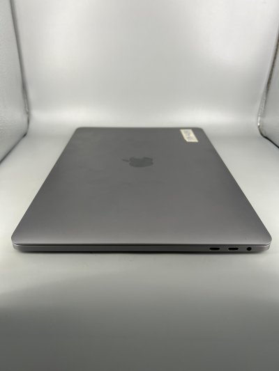 Used MacBook Pro (13-inch, 2016, Four Thunderbolt 3 Ports) Ram 8GB SSD 256GB - Space Gray