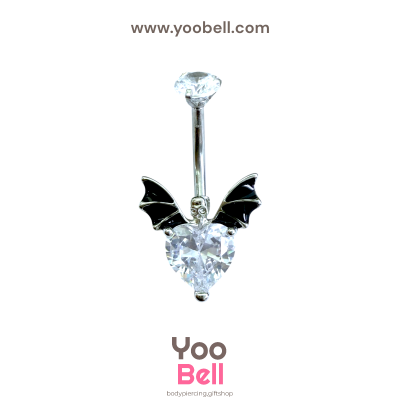 จิวสะดือ ผีเสื้อปีกค้างคาว