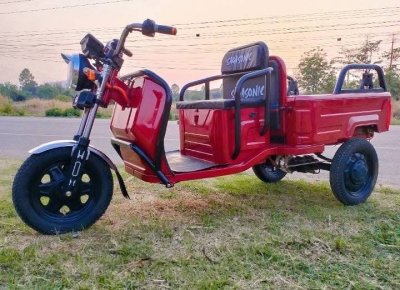 sagasonic-e-truck-3wheel-red-left sagasonic-e-truck-3wheel-red-left