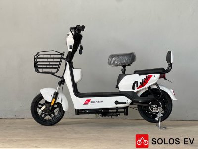 solos-y20-bright-white