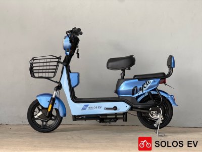 solos-y20-bright-blue