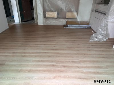 กระเบื้องยาง Rectango SPC รุ่นปูตรง ลายไม้ ความหนา 5 mm. รหัส SMW512