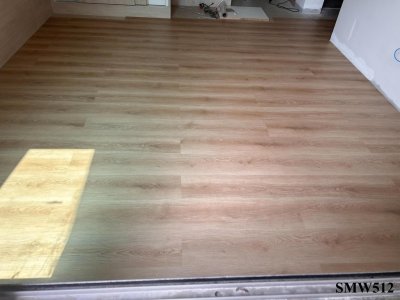 กระเบื้องยาง Rectango SPC รุ่นปูตรง ลายไม้ ความหนา 5 mm. รหัส SMW512