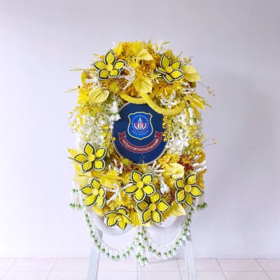 พวงมาลาสถาบันการศึกษา หรือหน่วยงานต่างๆ